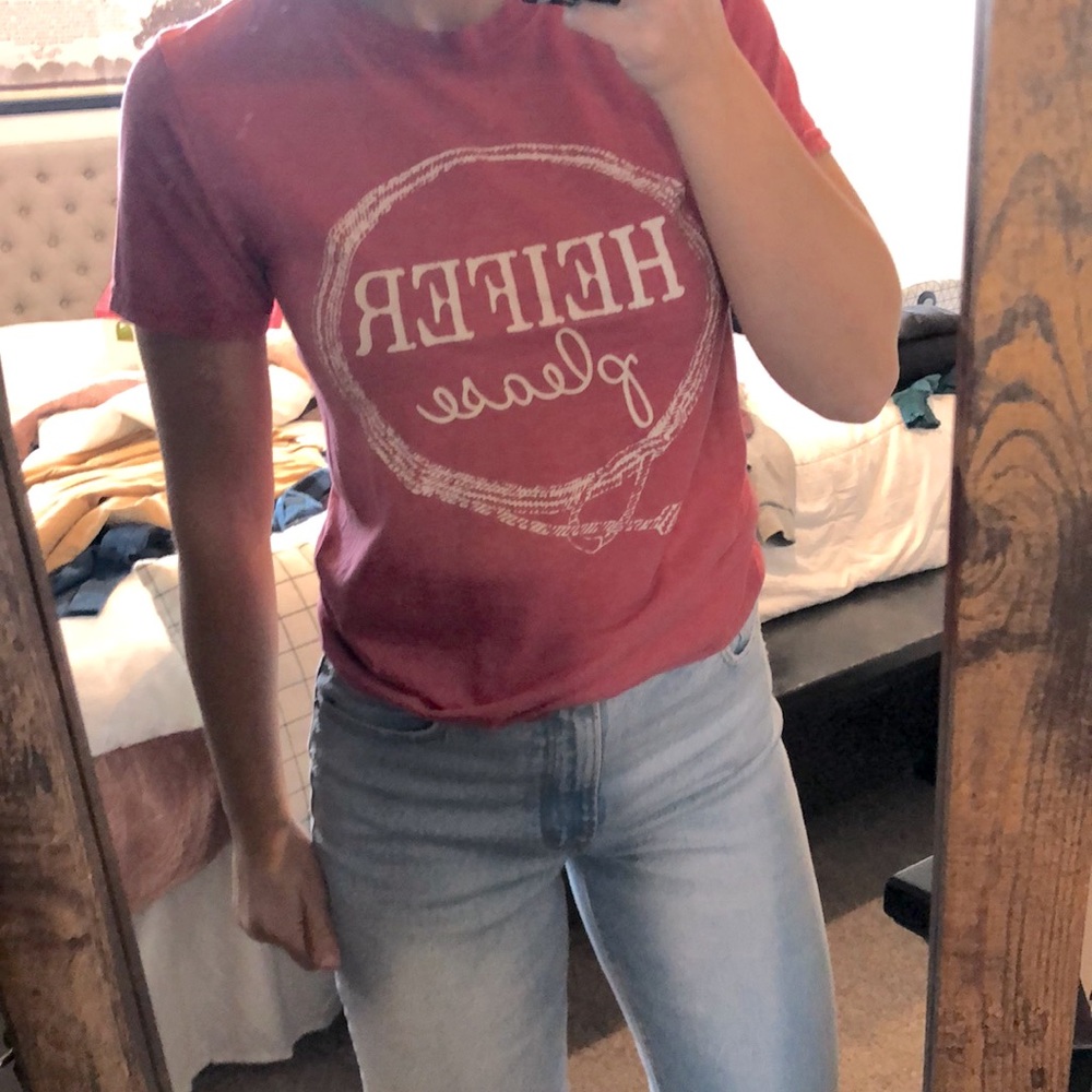 Graphic tee